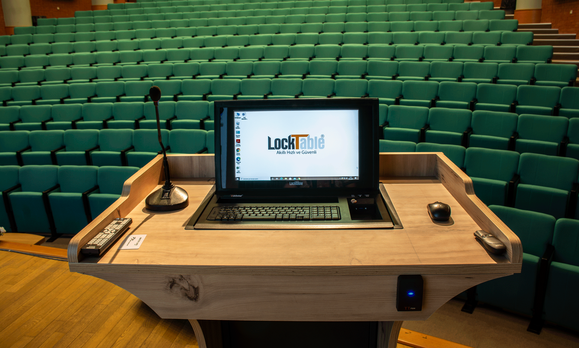 LOCKTABLE Dijital Kürsü